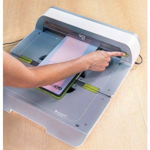 Accuquilt go big fabric cutter review