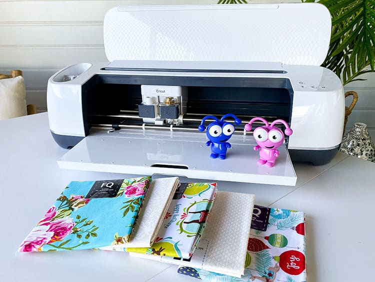 Cricut-Maker-Cutting-Machine