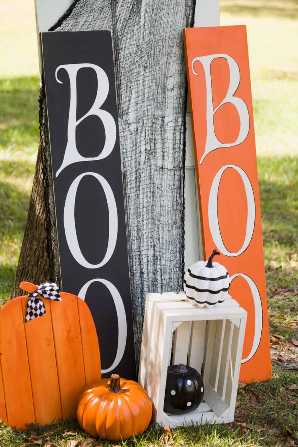 Front Porch BOO Sign