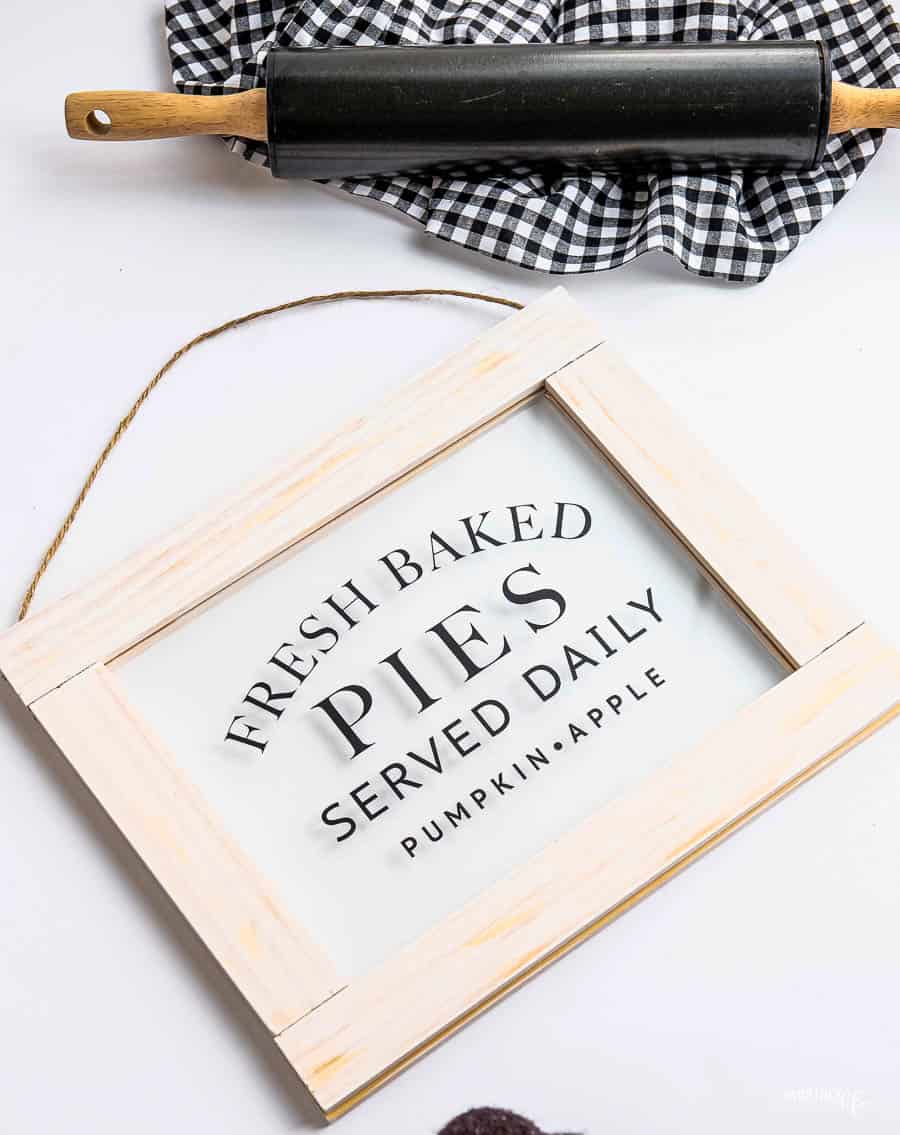 Fresh-Baked-Pies-Sign-19