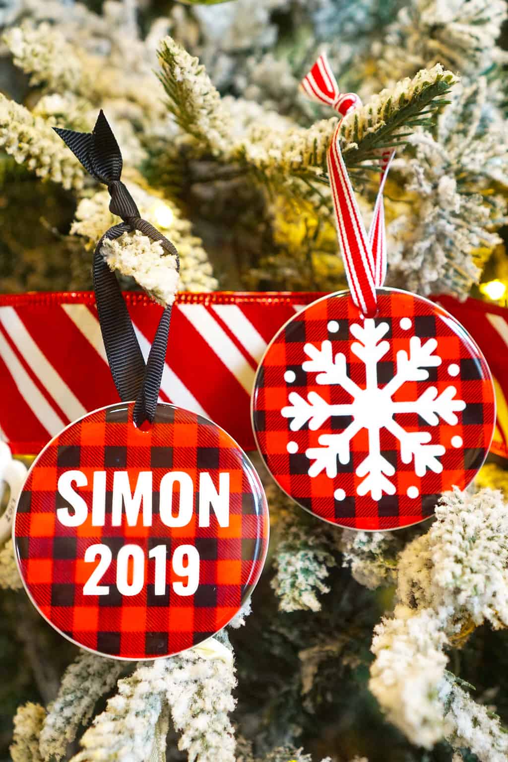 Personalized Christmas Ornaments with Cricut Infusible Ink