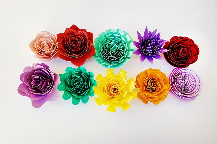 Cricut-Rolled-Flowers