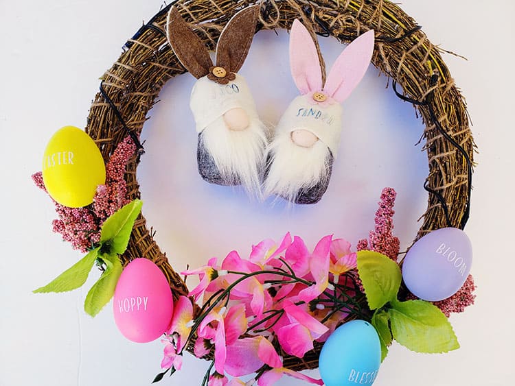 DIY-Easter-Wreath-Craft