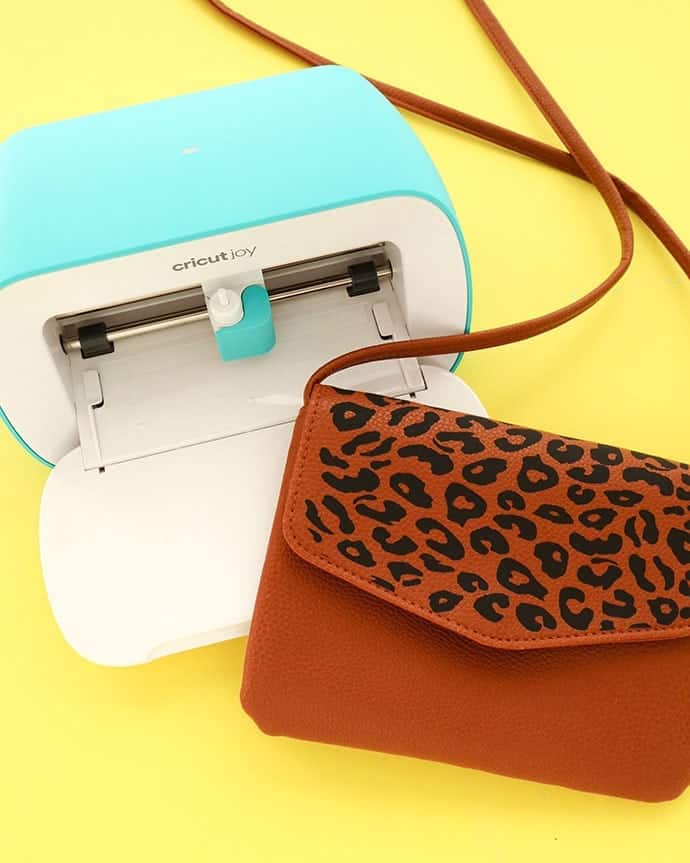 leopard purse makover with Cricut