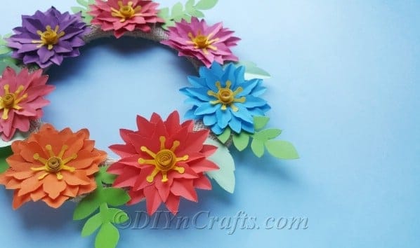 paper-flower-wreath