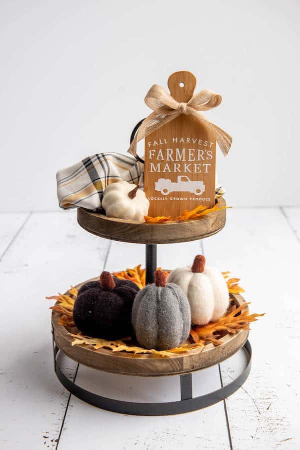 mini-cutting-board-fall-Cricut-decor