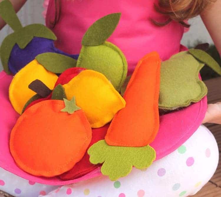 Felt Fruit and vegetable made from Cricut Felt Project