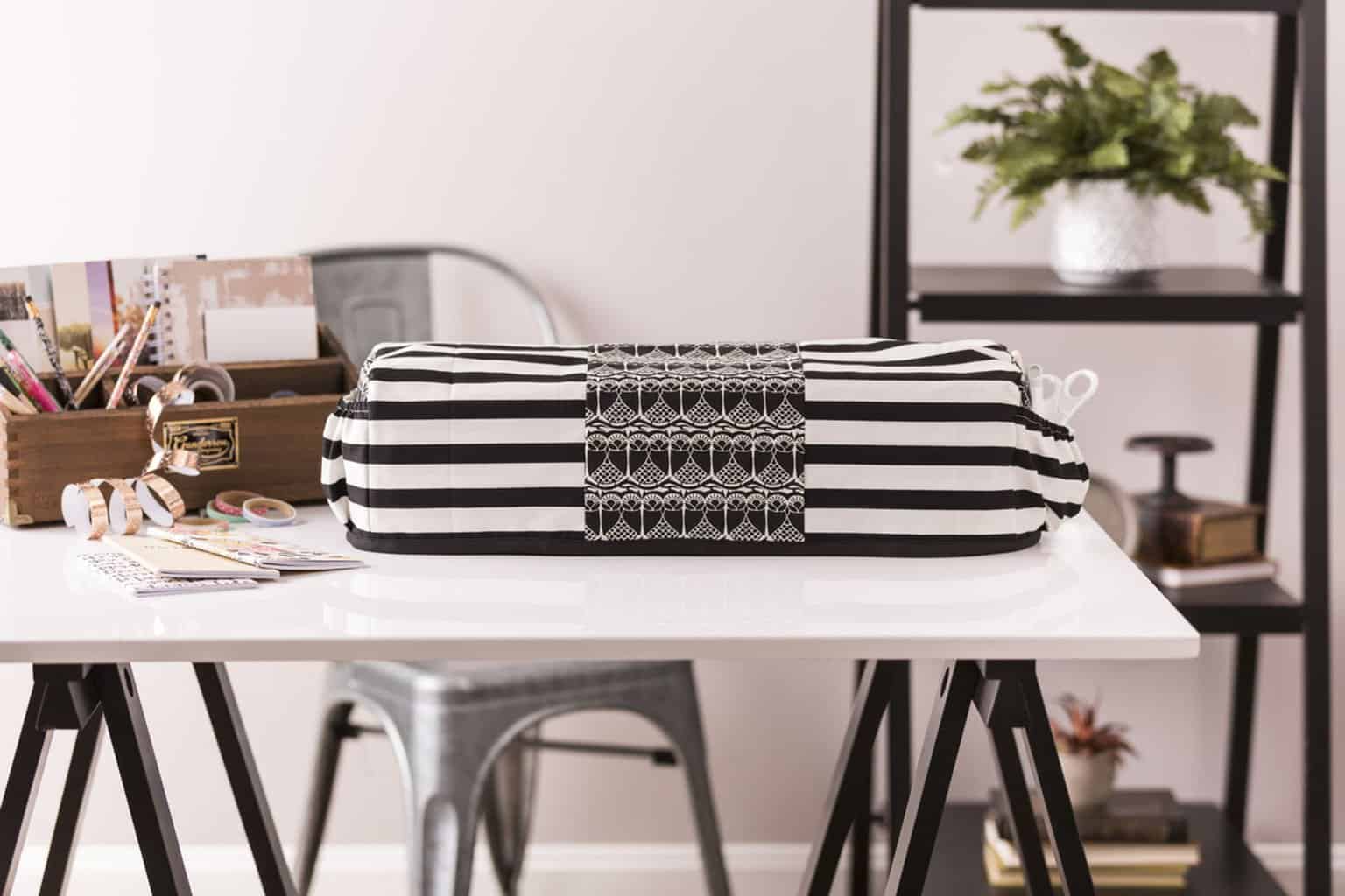 15 Sensational Cricut Fabric Projects to Whip Up!