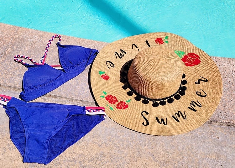 DIY Personalised Floppy Beach Hat with a Cricut