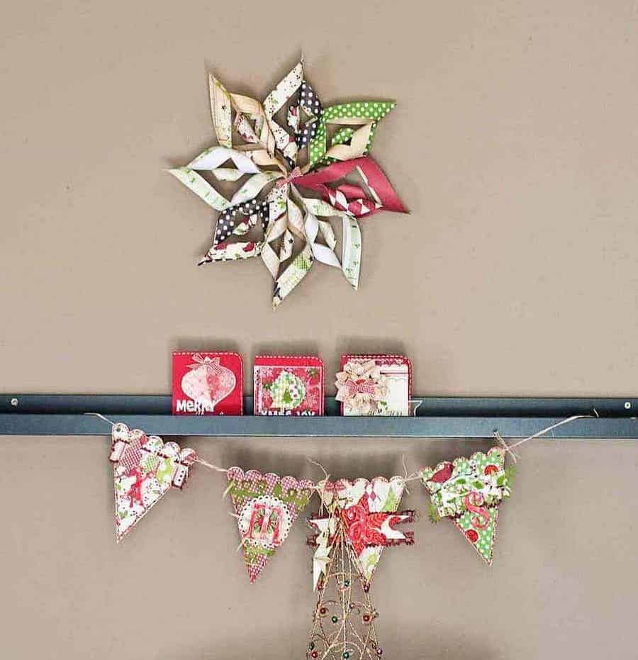 DIY Paper Christmas Star Decoration