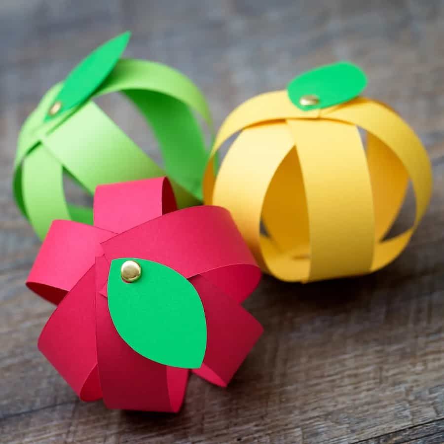 Paper Apple 3D Paper Craft by Fire Flies and Mudpies
