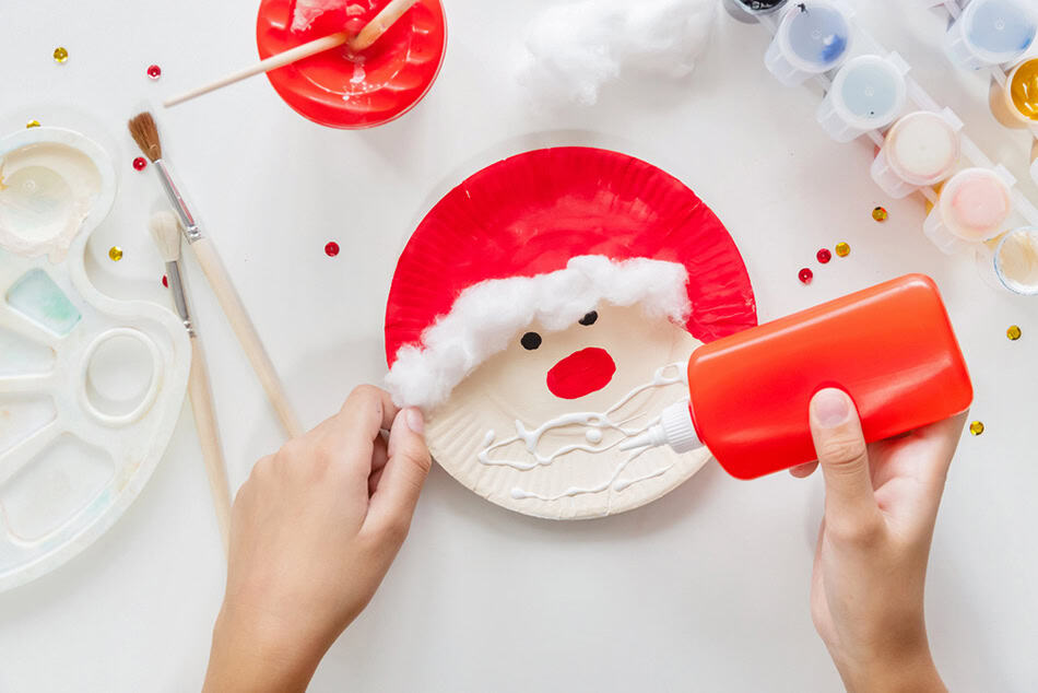 Adding santa beard on paper plate