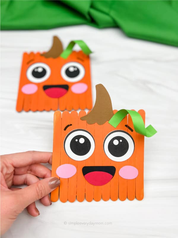 Classic Popsicle Stick Pumpkin by Simple Every day mom