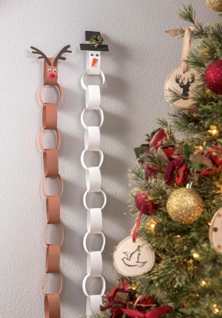 DIY Paper Chain Advent Calendar by mod podge rocks blog