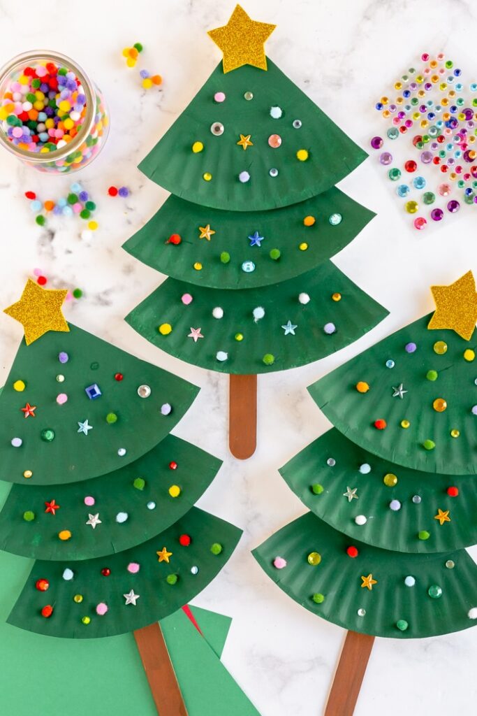 Paper Plate Christmas Tree by Made to be a Momma