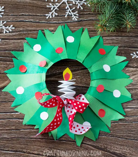 Paper Plate Christmas Wreath Craft by Crafty Morning