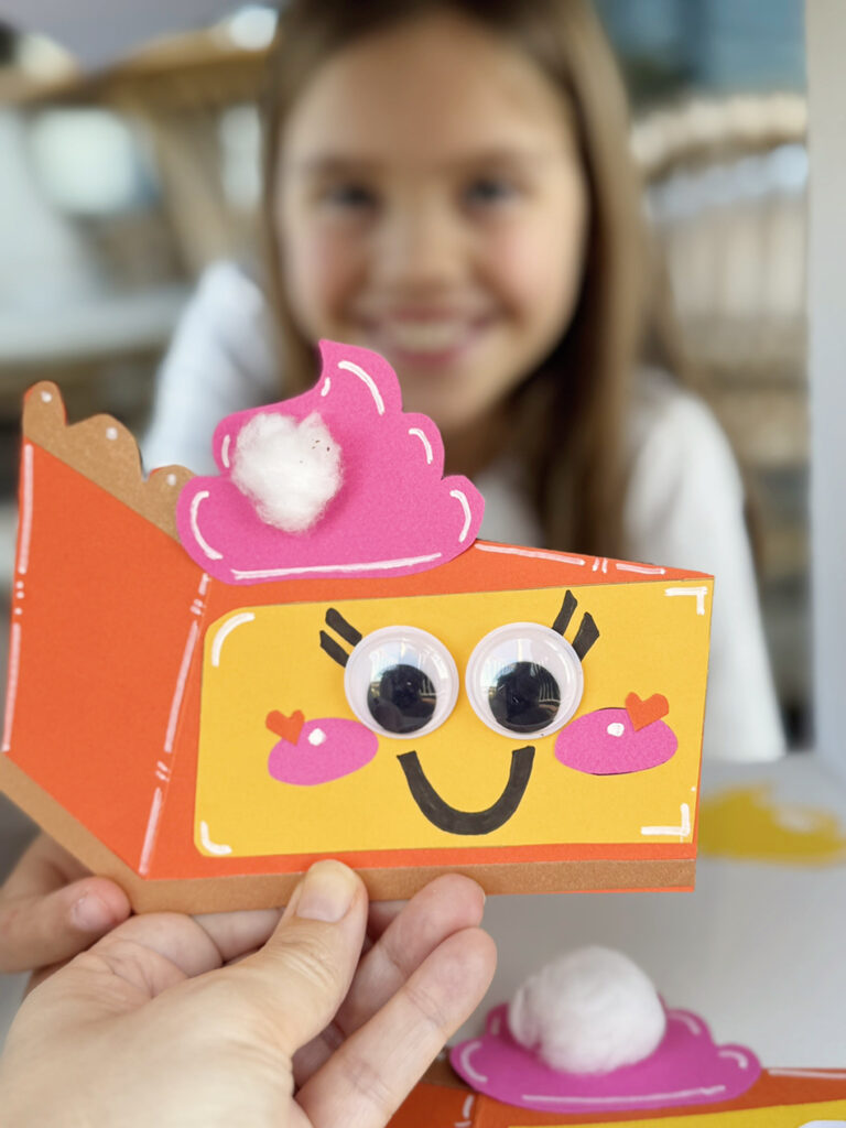 Paper Pumpkin Pie Craft for Kids to Make