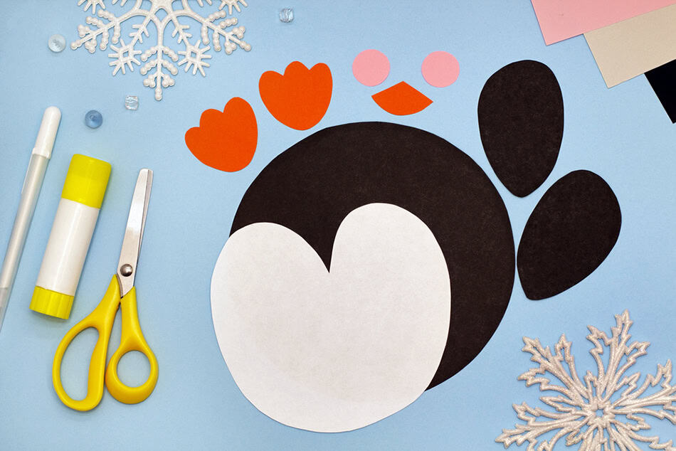 Paper penguin Materials