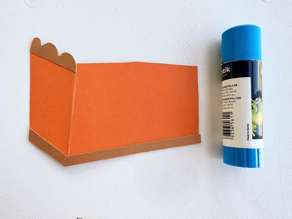 Pumpkin Pie Craft for Kids Step 1