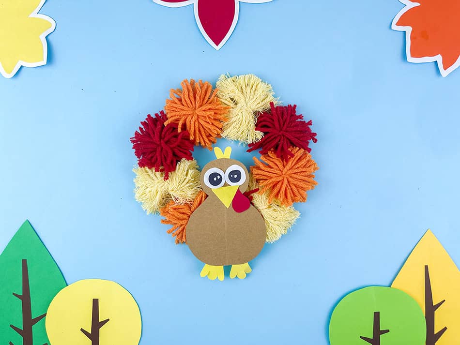 Yarn Turkey Craft for Kids for Thanksgiving