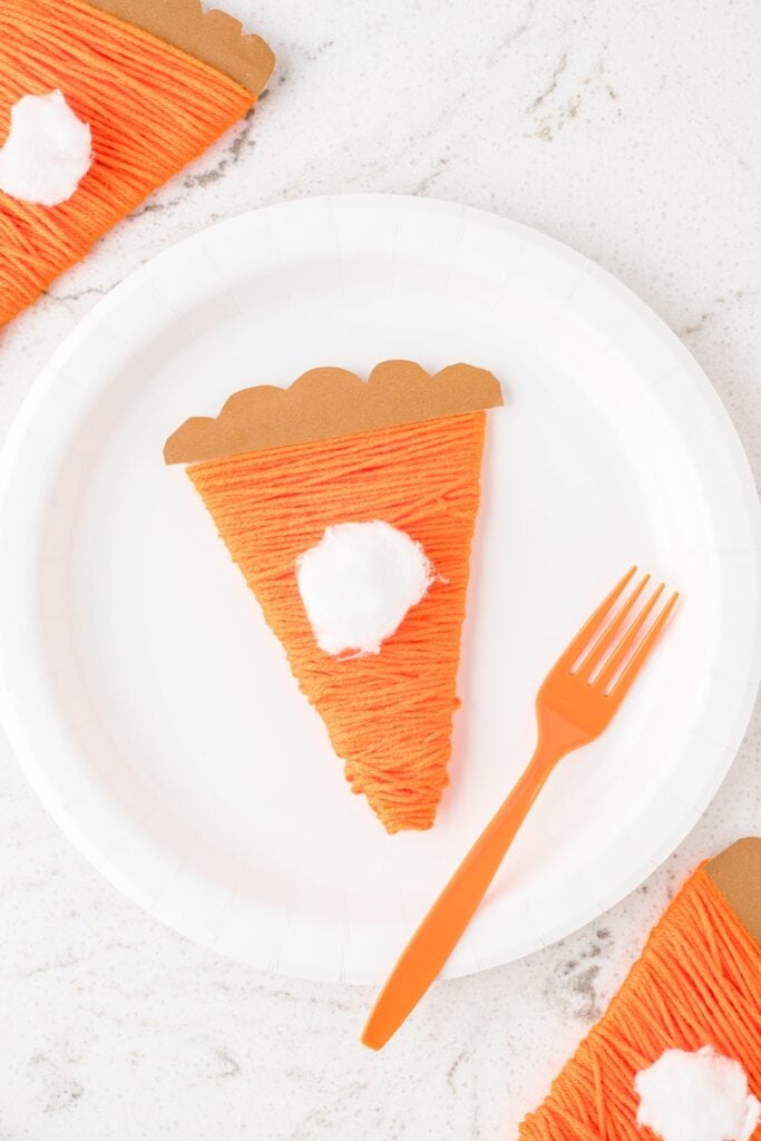 Yarn wrapped Pumpkin Pie Craft by kids activity zone