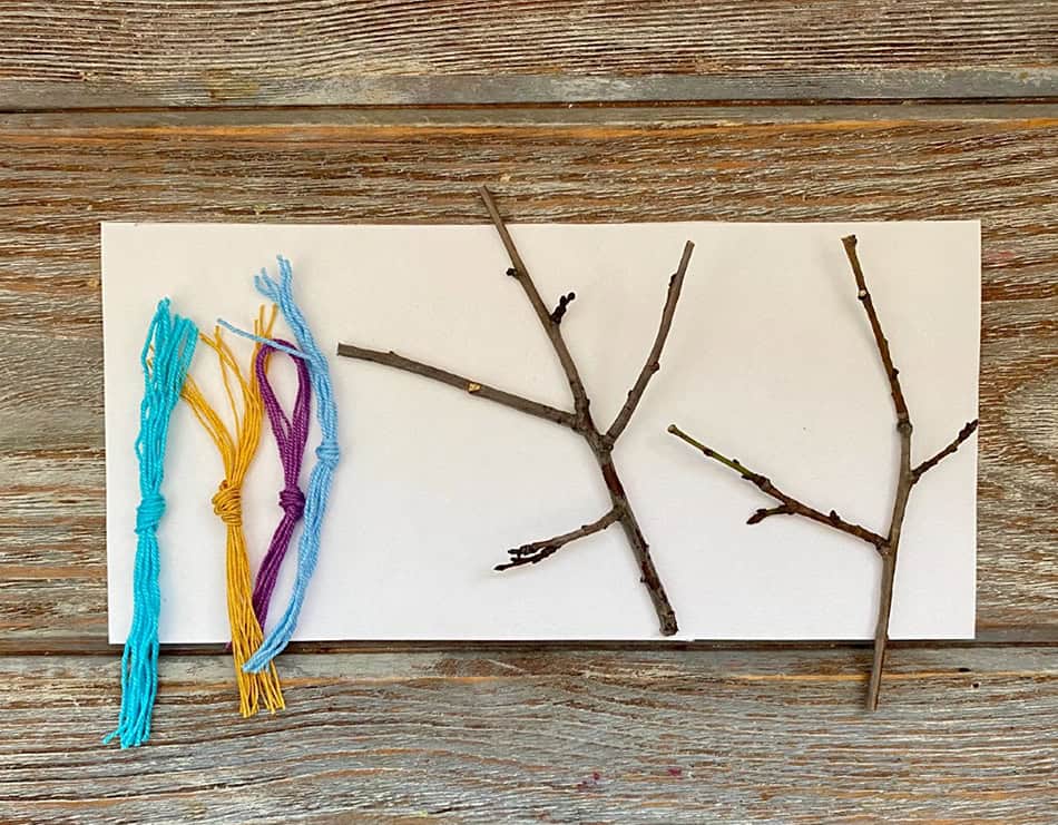 making the yarn wrapped antlers reindeer