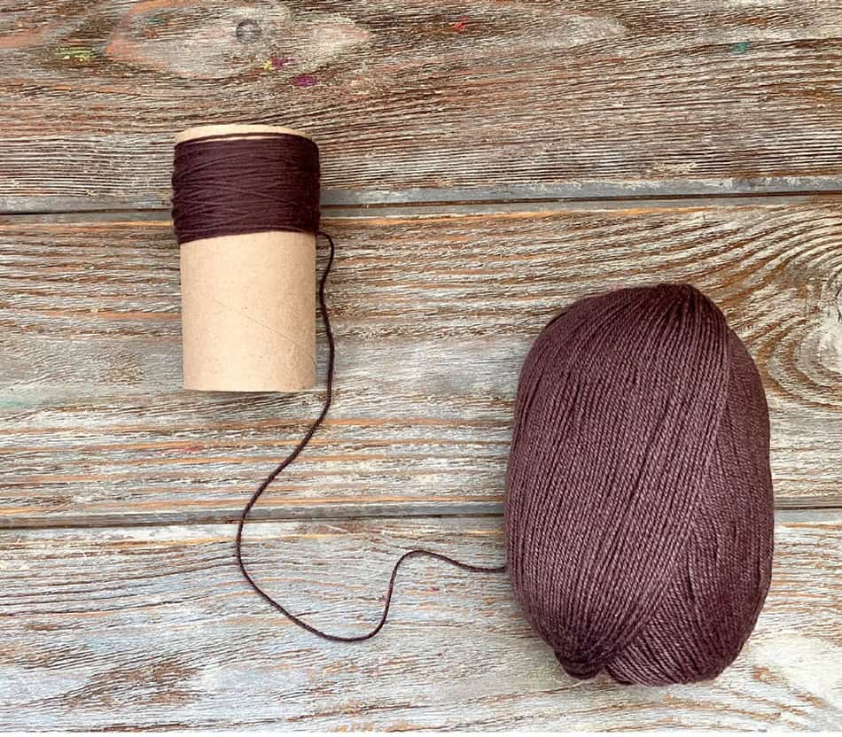 wrapping Yarn Reindeer Toilet Paper Roll materials