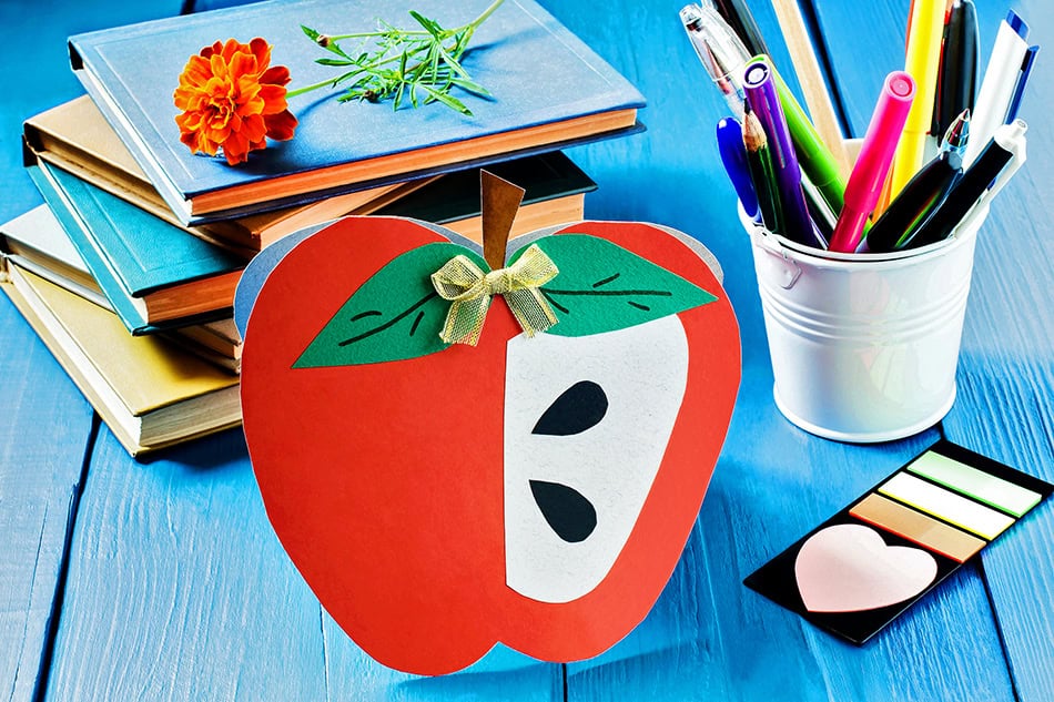 Back to School Apple Craft for Kids
