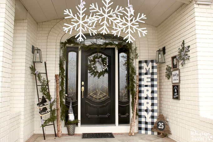 Black and White Christmas Porch by Design Dazzle
