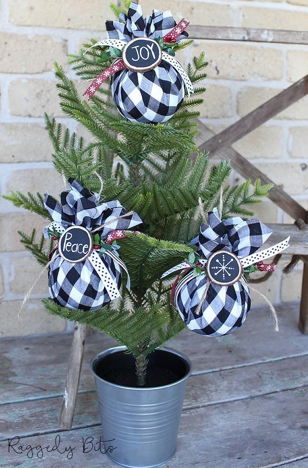 Buffalo Check Christmas Ornaments Ragged Bits