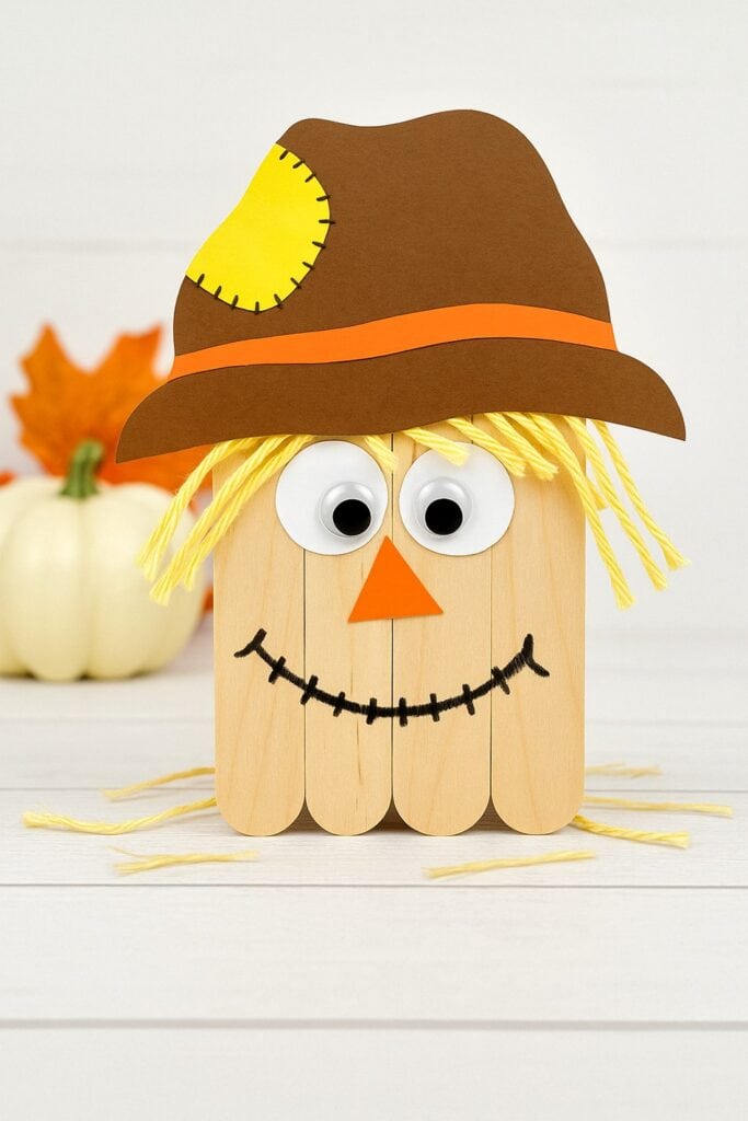 Craft Stick Scarecrow Craft for Kids for Autumn 1
