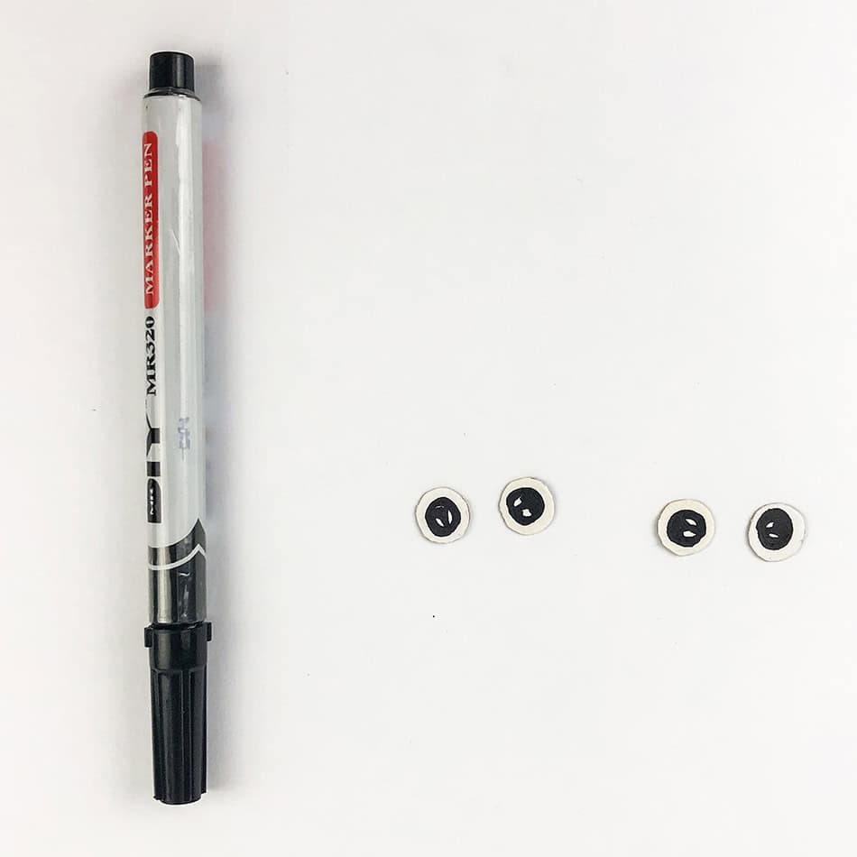 DIY Egg Carton Baby Jesus Nativity Christmas Craft Step 9