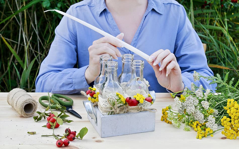 DIY Glass Candle Fall Thanksgiving Centerpiece Step 7