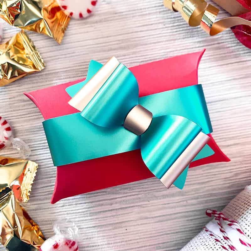 DIY Mini Christmas Gift Box and Bow SVG by 100 Directions