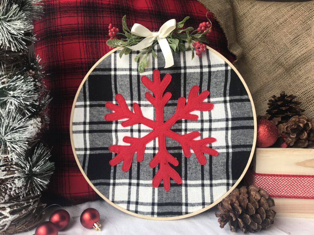 Farmhouse Christmas DIY Snowflake Hoop by Six Clever Sisters
