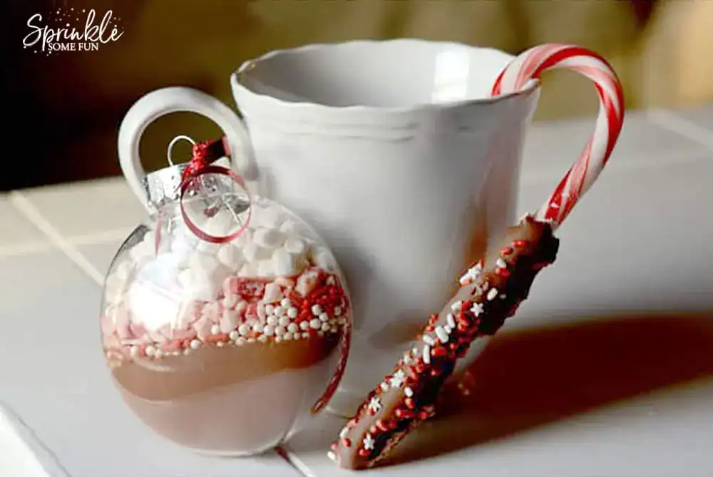 Hot Cocoa Mix Ornaments by Sprinkle Some Fun