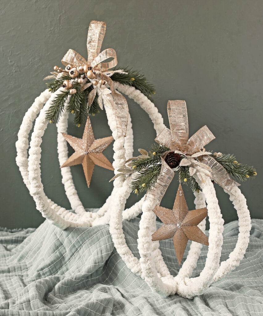Large Hoop Christmas Ornaments by the Craft Patch Blog