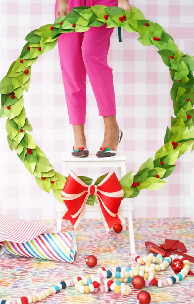 Make a Hula Hoop Wreath by Damask Love