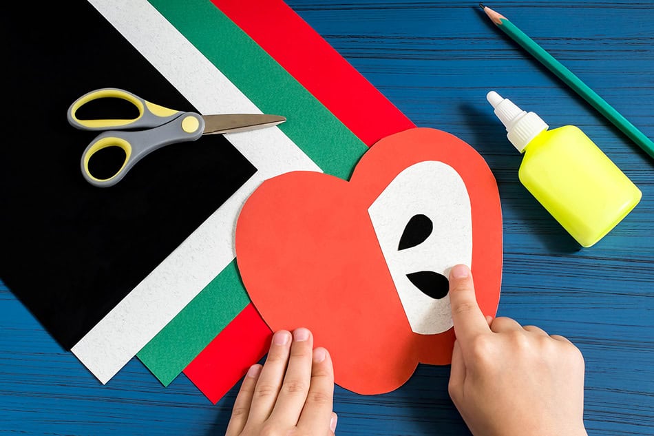 Paper Parts of an Apple Craft for Kids Step 4