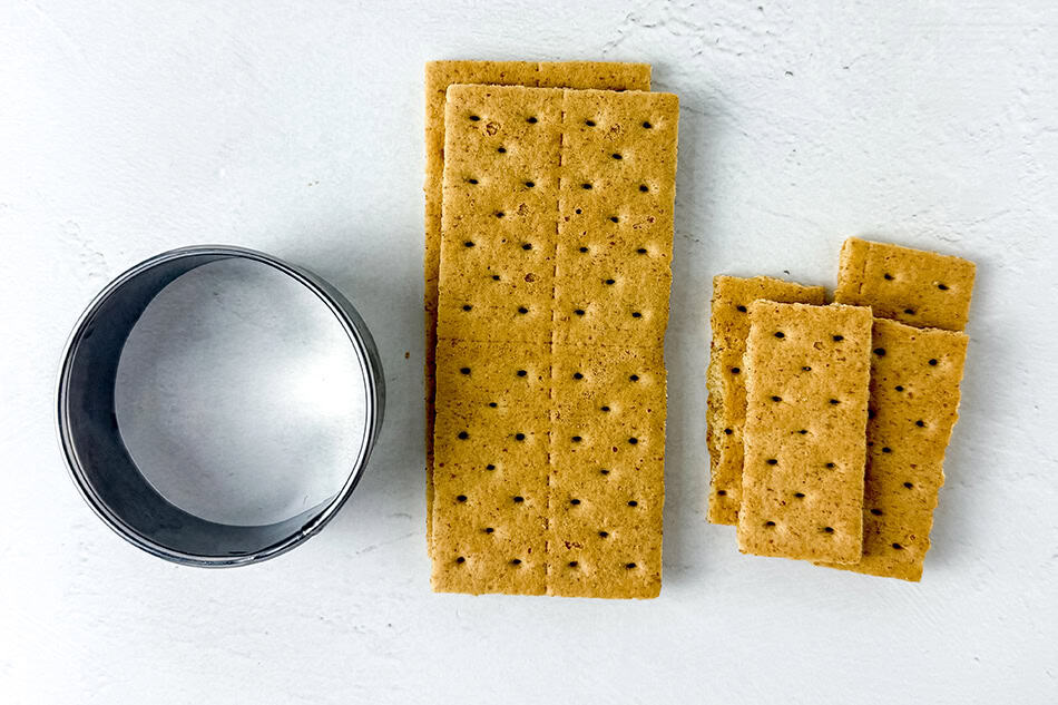Step 1: Prepare the Graham Crackers