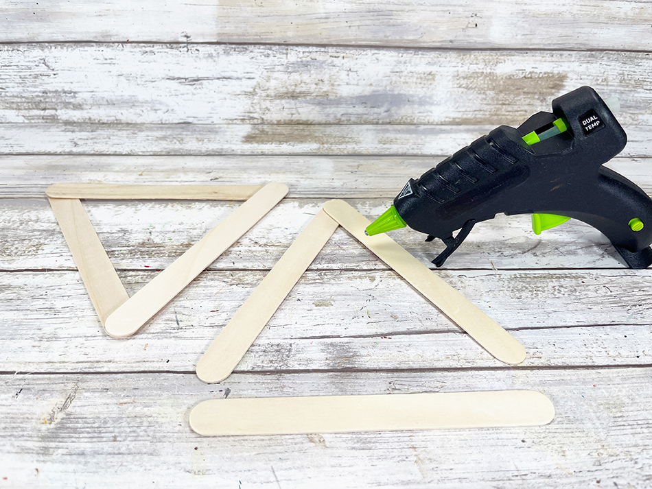 Craft Stick Angel Step 1