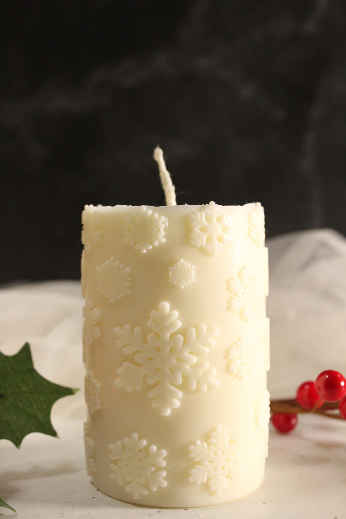 DIY Christmas Snowflake Soy Serenity Candle Tutorial