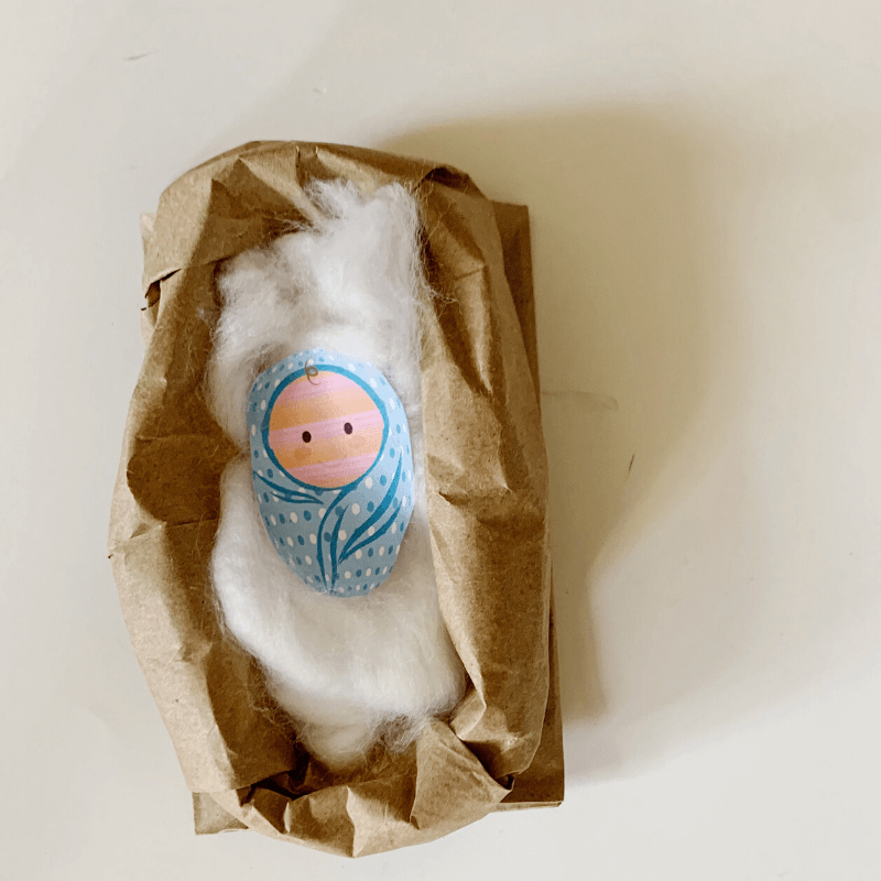 Easy Baby Jesus Craft by Kerilynn Snyder