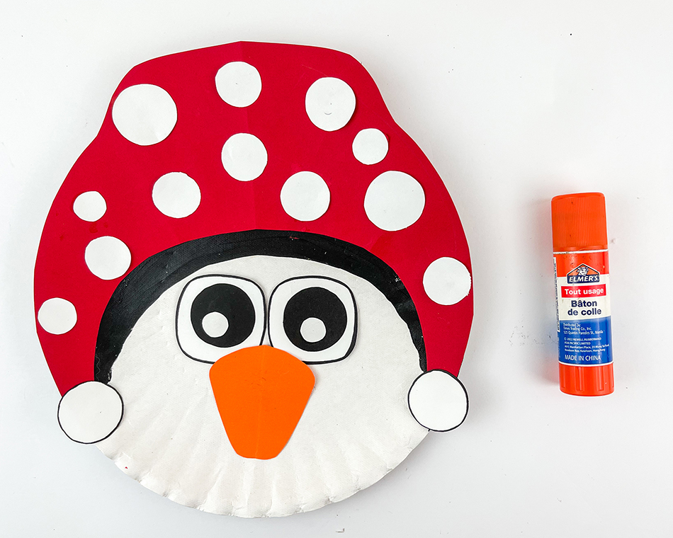 Paper Plate Penguin Step 7