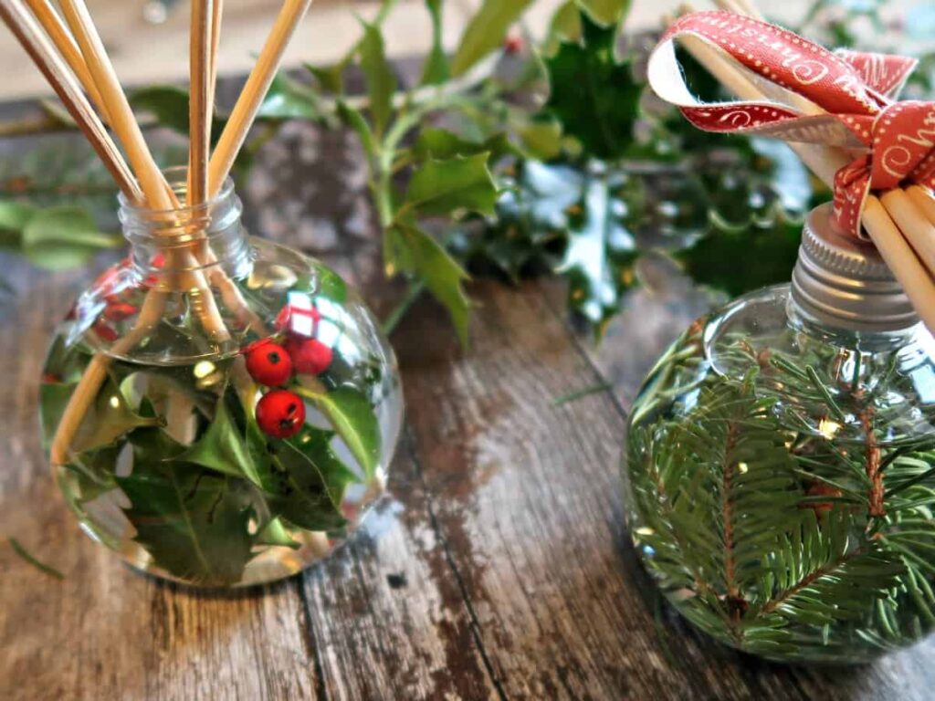 Super Cute Christmas Reed Diffusers by Craft Invaders