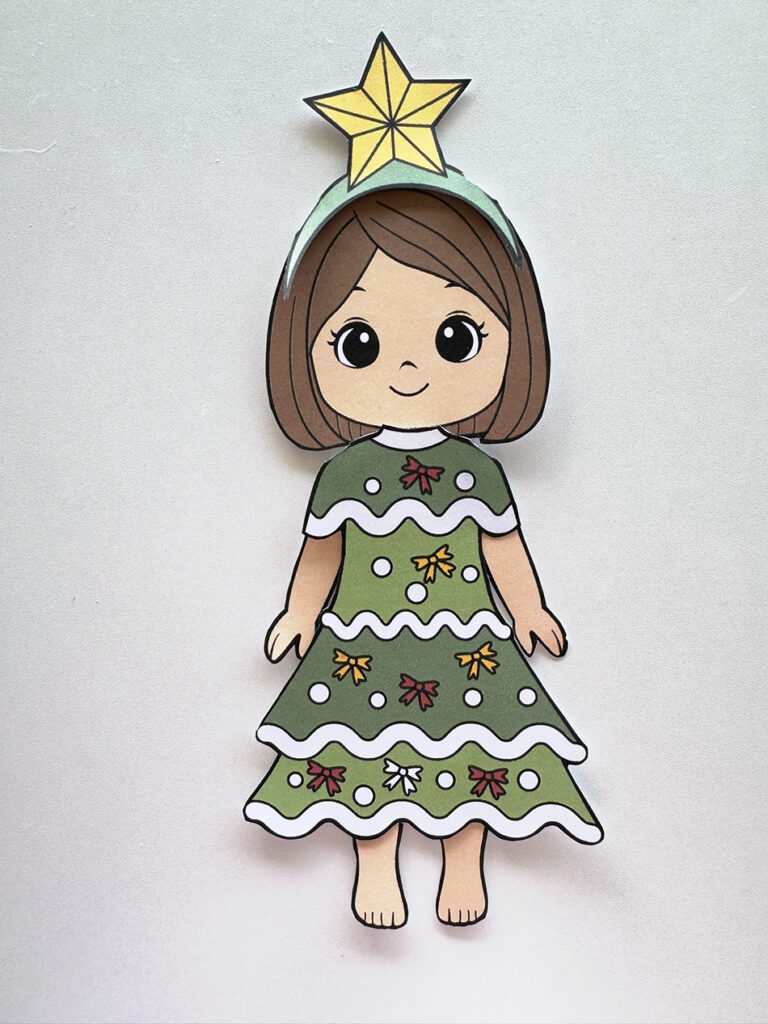 Christmas Tree Outfit Dress Up Doll Step 3