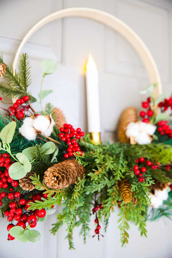 DIY Embroidery Hoop Christmas Wreath by A Pumpkin and A Princess