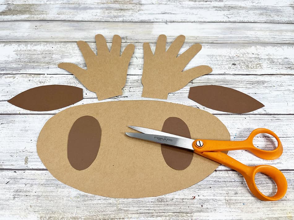 Dollar Store Paper Plate Moose Step 5