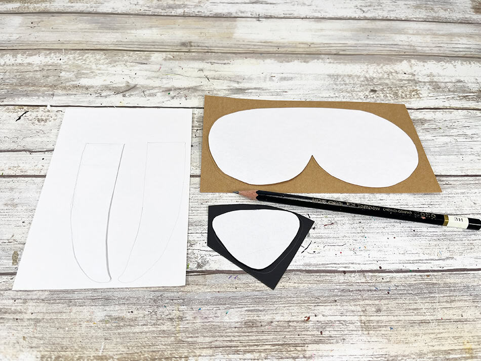 Dollar Store Paper Plate Walrus Step 2