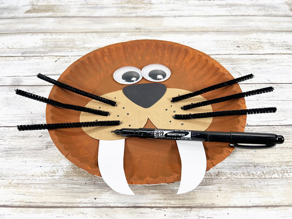 Dollar Store Paper Plate Walrus Step 9